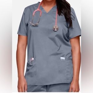 Cherokee Revolution Scrub Top in Grey
